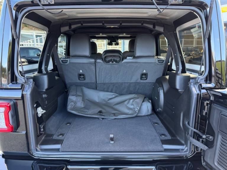 2025 JEEP WRANGLER BUZZ SV LUXURY 2.0 SUV 4DR Black FUEL Wheels MOPAR Bumper+++