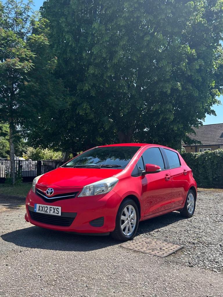Toyota, YARIS, Hatchback, 2012, Manual, 1329 (cc), 5 doors