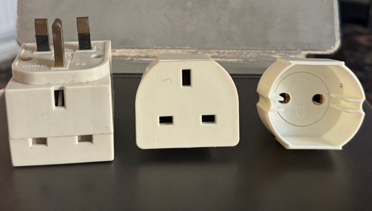 International Travel Plug Adapters – Good Condition