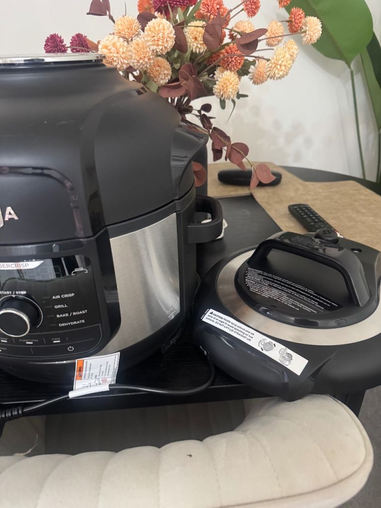 Brand New Un-used Ninja Foodi 9-in-1 Multi-Cooker (6L)