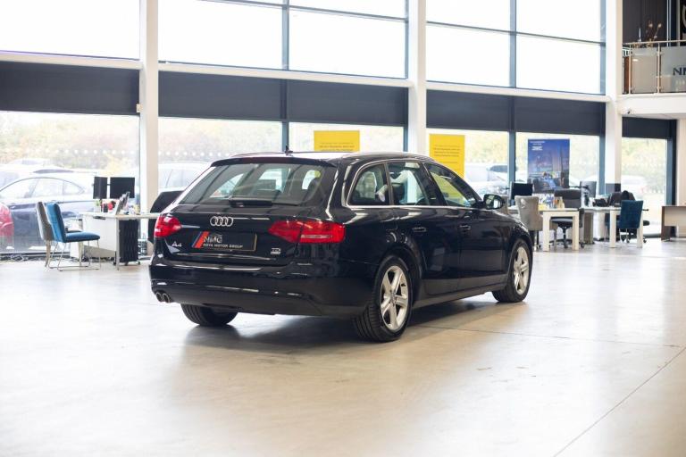 2015 Audi A4 2.0 TDI Ultra 163 SE Technik 5dr ESTATE DIESEL Manual