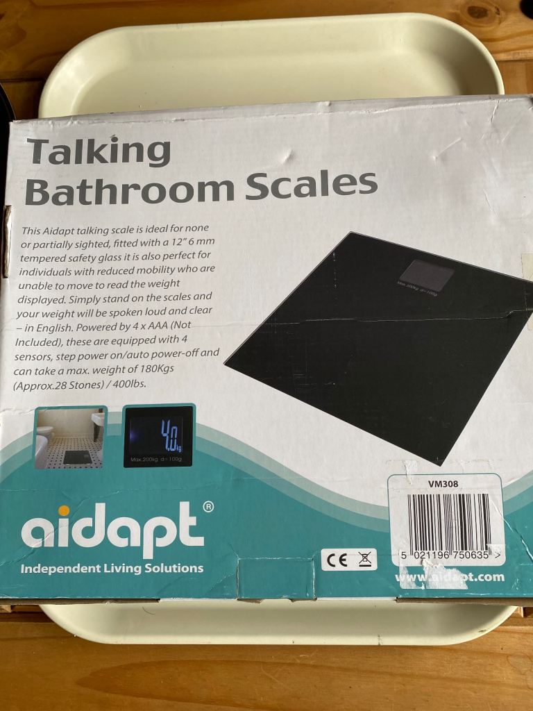 Aidapt Talking bathroom scales 