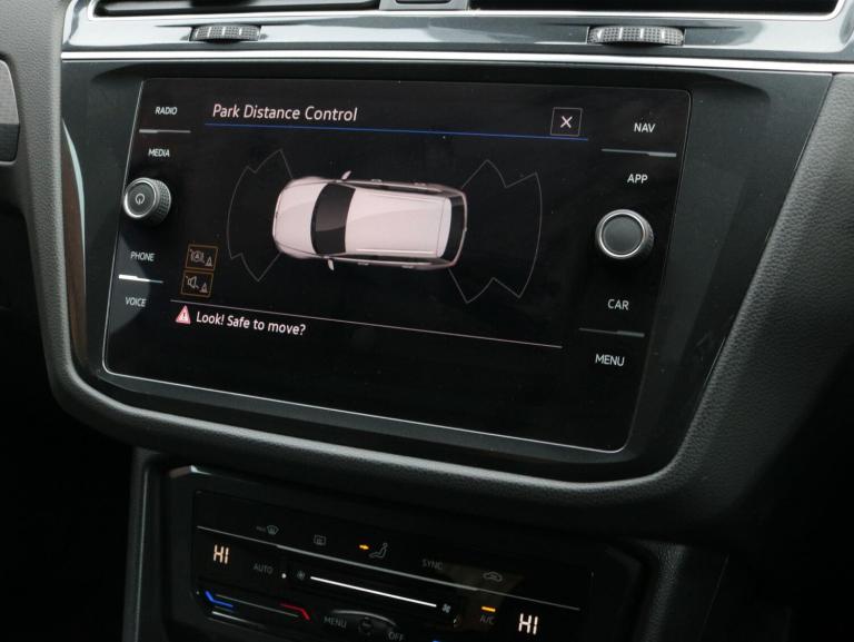 2022 Volkswagen Tiguan 1.5 TSI Life SUV 5dr Petrol Manual Euro 6 (s/s) (150 ps) ESTATE Petrol Manual