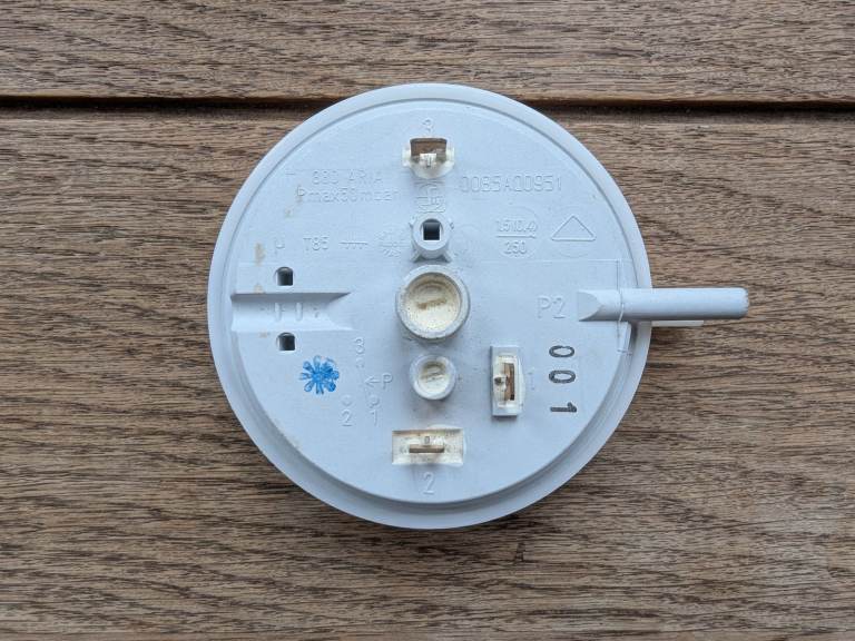 Vokera air pressure switch