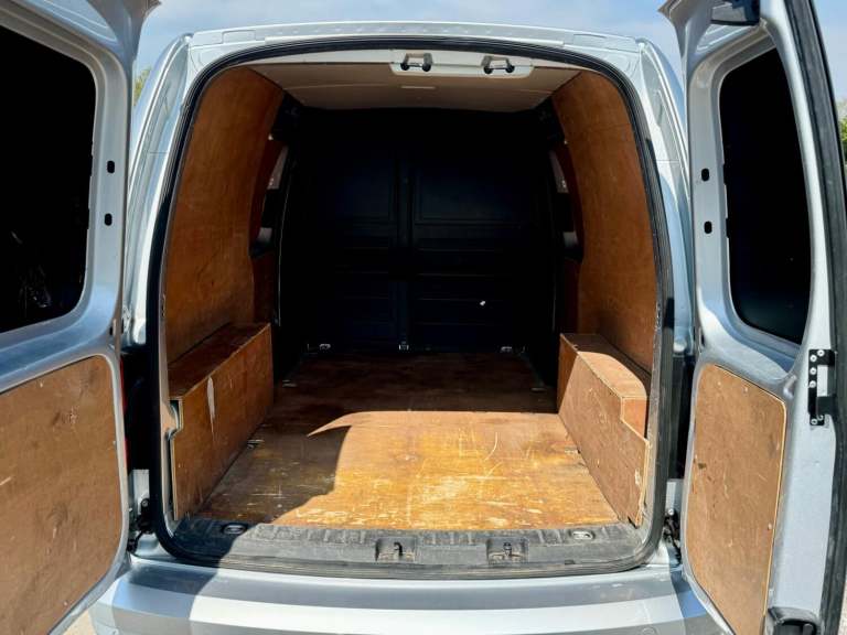 VOLKSWAGEN CADDY MAXI 1.6 TDI C20 CR Trendline MAXI DSG AUTO 2017