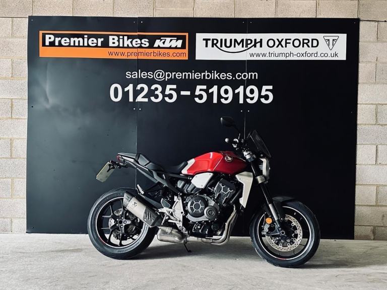 STUNNING 2019/19 HONDA CB1000R MOTORCYCLE 