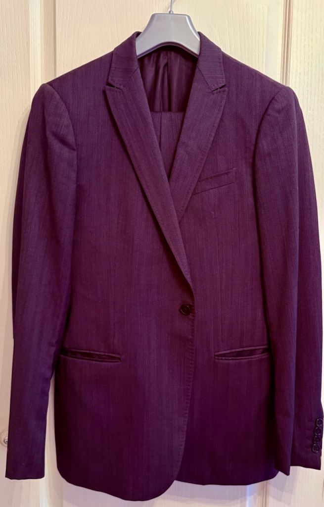 Armani Collezioni Men’s Suit Grey Pinstripe Wool 2-Piece EU48 Good Condition 