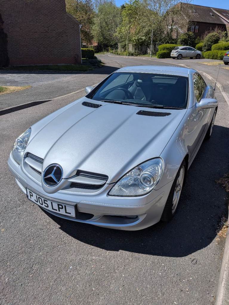 Mercedes-Benz, SLK350, Convertible, 2005, Semi-Auto, 3498 (cc), Great Condition, 70,000 Miles only