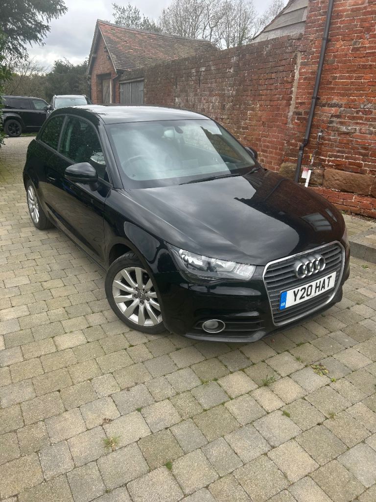 Audi, A1, Hatchback, 2014, Manual, 1197 (cc), 3 doors