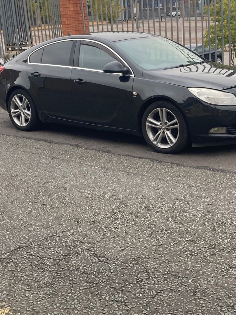 Vauxhall, INSIGNIA, Hatchback, 2011, Manual, 1956 (cc), 5 doors