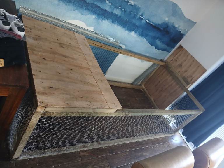 Rabbit cage / enclosure  food joblot all included 