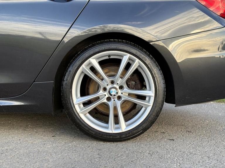 2014 BMW 5 Series 530d M Sport 5dr Step Auto HATCHBACK DIESEL Automatic