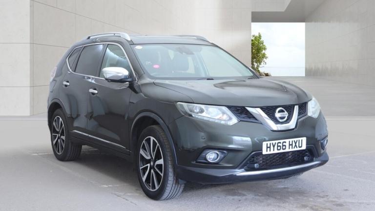 2016 Nissan X-Trail 1.6 dCi Tekna 5dr ++ PANROOF / NAV / ULEZ / 7 SERVICES / CAMERA ESTATE Diesel...