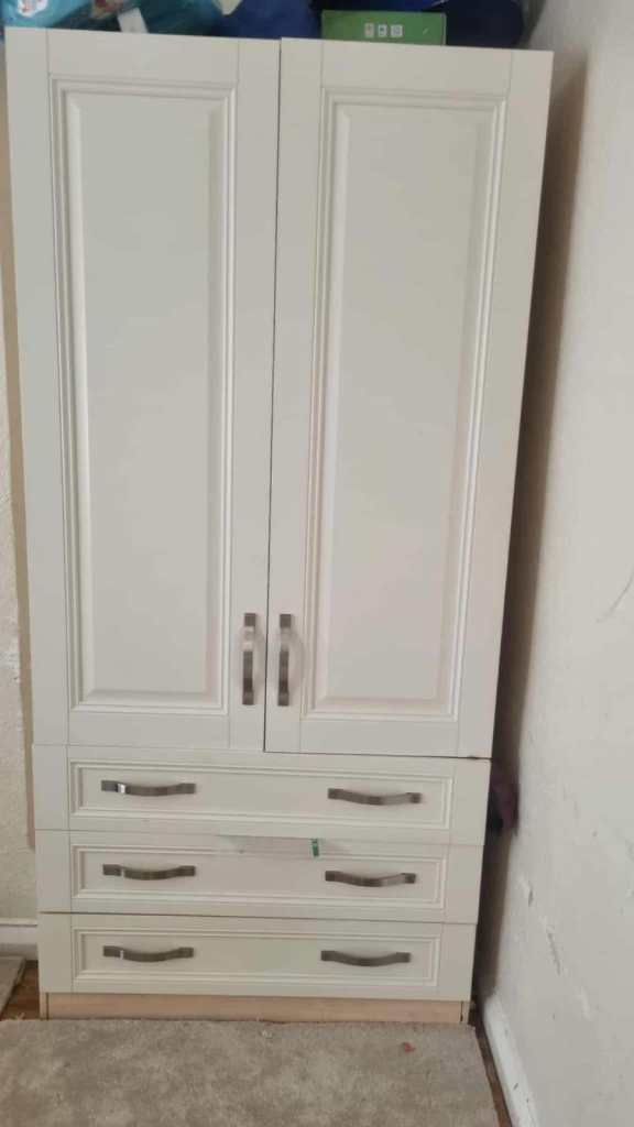 image for Immaculate White Wooden Wardrobe - As New