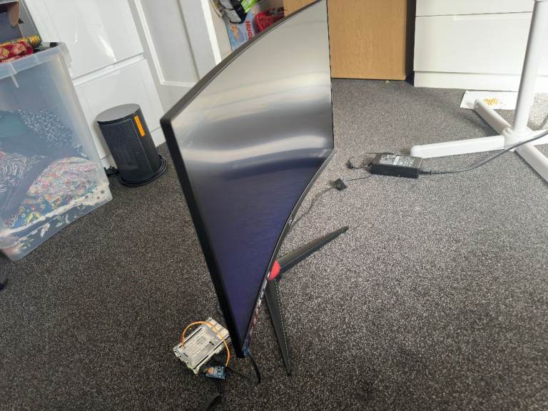 AOC C27G2ZU/BK 27” Curved Gaming Monitor – 240Hz – Full HD