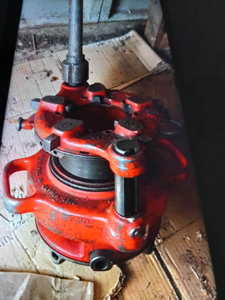 Ridgid threading head