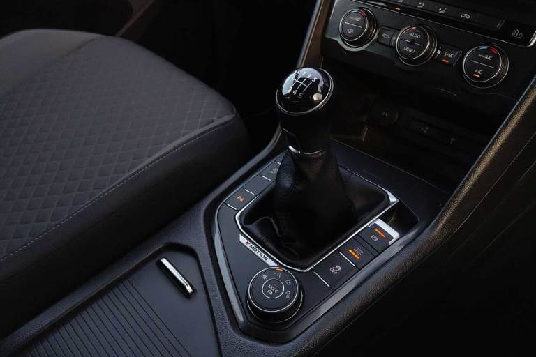 2017 Volkswagen Tiguan 2.0 TDI 150 4Motion SE Nav 5dr SUV Diesel Manual