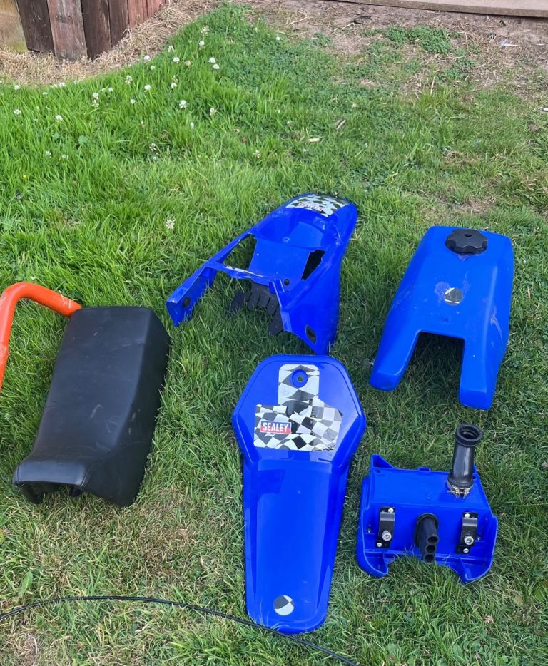 Py plastices tank and seat 