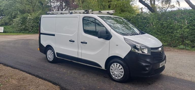 2019 Vauxhall Vivaro ex bt euro 6 92k twin side doors finance available trafic nv300 PANEL VAN Di...