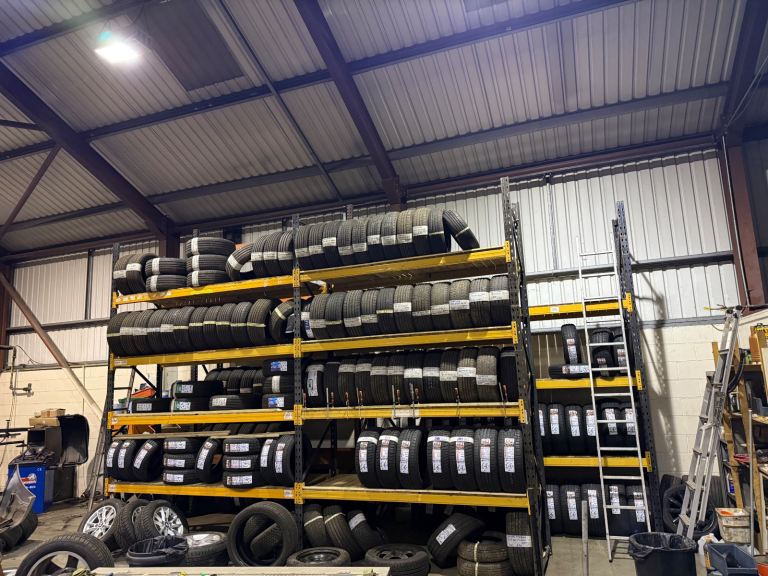 185, 195, 205, 215, 225, 235, 245, 265, 275, 35, 40, 45, 50, 55, 60, 65, 15, 16, 17, 18, 19, 20, 21