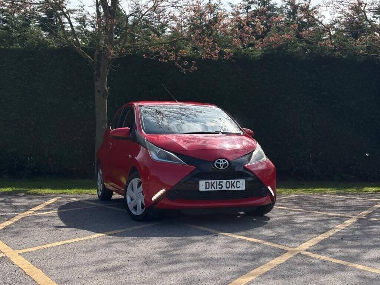 2015 Toyota AYGO 1.0 VVT-i X-Play 3dr Hatchback Petrol Manual