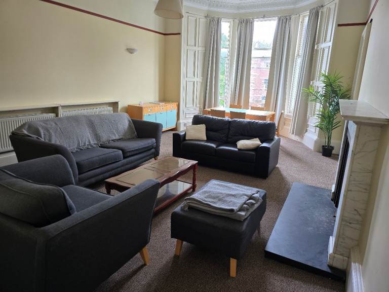 Luxury flat,  5 bedroom,  2 bathroom