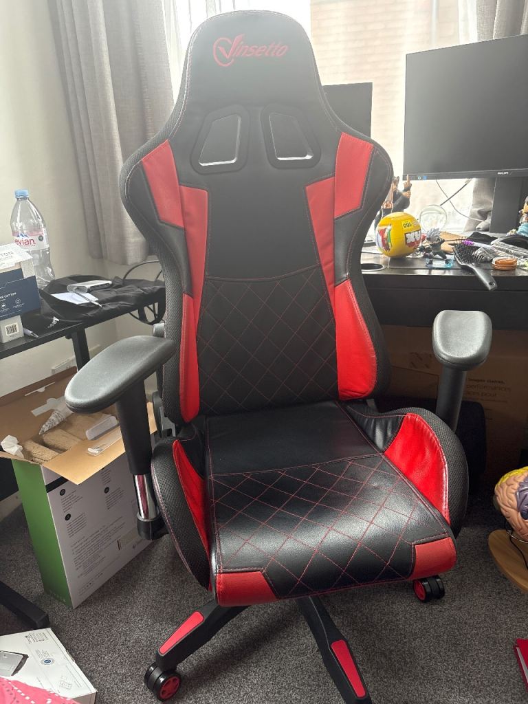 Vertagear Gaming Chair – Black and Red, Good Condition