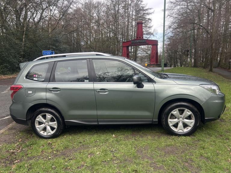 SUBARU FORESTER 2.0 D XC Premium Green Manual Diesel 2015