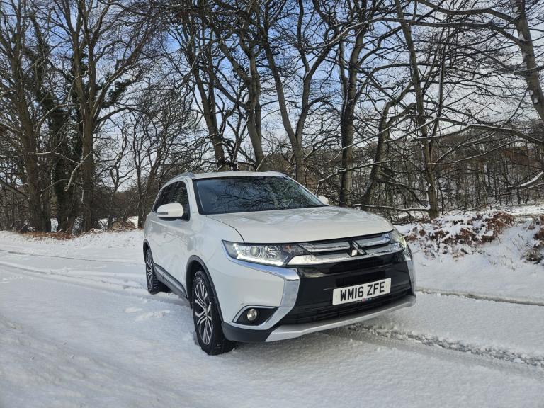 Mitsubishi, OUTLANDER, Estate, 2016, Other, 2268 (cc), 5 doors