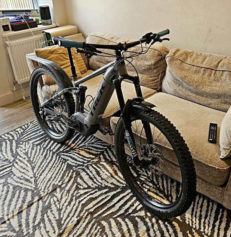 Trek Powerfly LT 7 electric mountain bike - Small / Rockshox great condition.