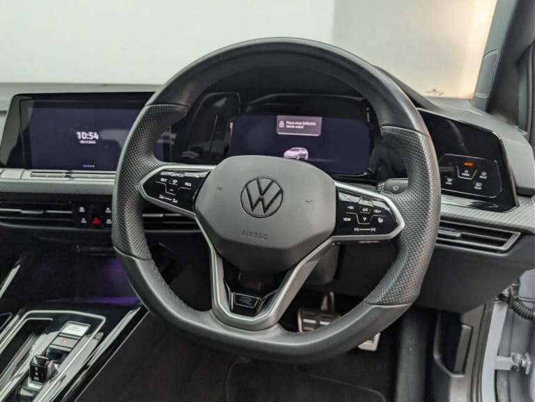 2024 Volkswagen Golf 2.0 TDI R-Line Hatchback 5dr Diesel DSG Euro 6 (s/s) (150 ps) - SAT NAV + C ...