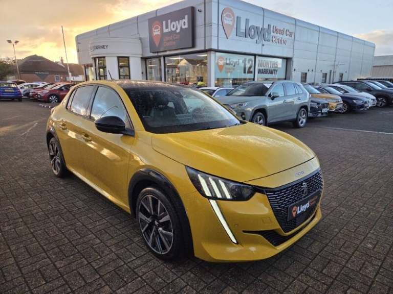 PEUGEOT 208 1.2 PureTech 130 GT Line 5dr EAT8