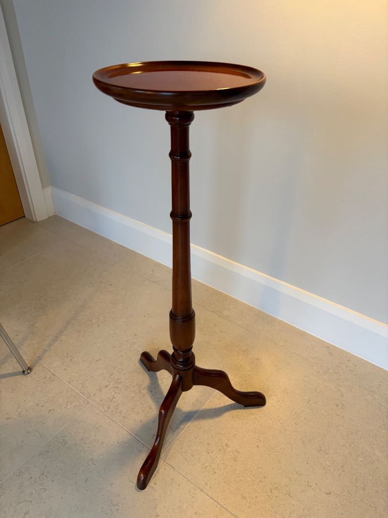 Charles Barr Torchere