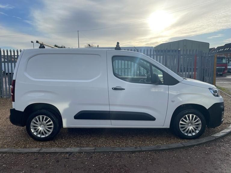 2021 Citroen Berlingo 1.5 BlueHDi 650 Enterprise M Pro L1 SWB PANEL VAN - WHITE Panel Van Diesel ...