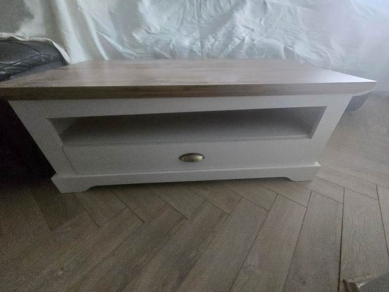 Coffe table and tv unit
