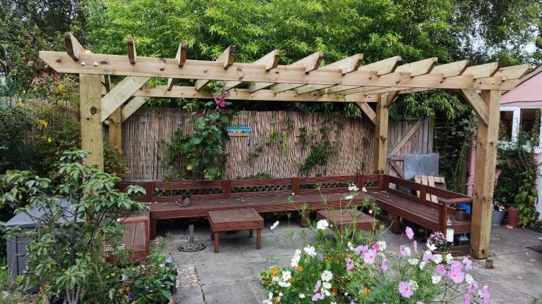 Pergola gazebo kits 