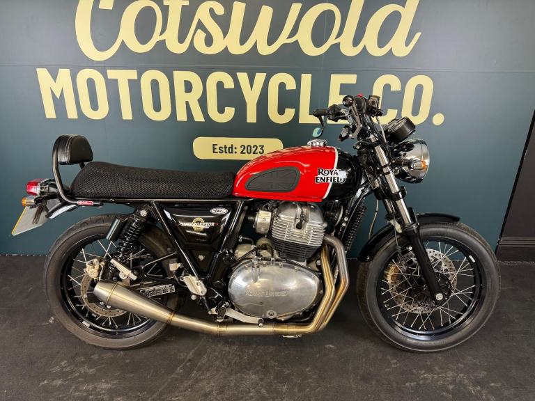 Royal Enfield INTERCEPTOR INT 650 WITH TEC EXHAUST SYSTEM