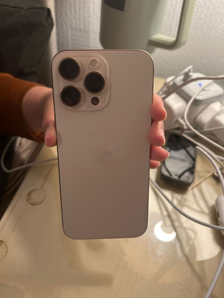 Iphone 16 pro mac