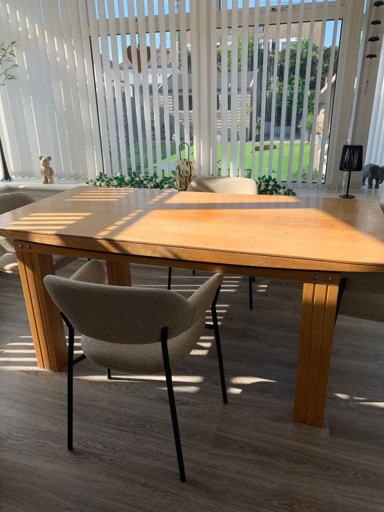 Solid Oak dining table