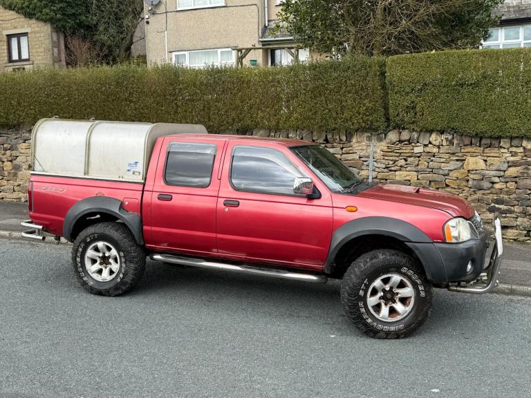 2002 Nissan Navara Double Cab Pick Up 4WD Di Double Cab Pick-up  Diesel Manual