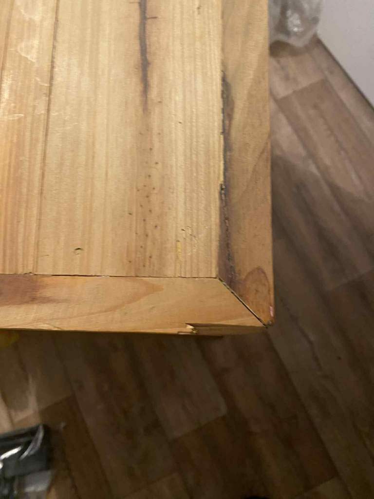 Tv stand no offer very heavy solid pick up now