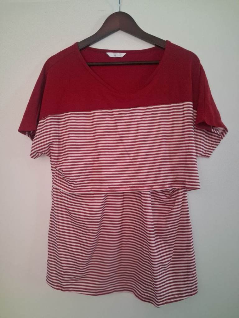 Breastfeeding tops