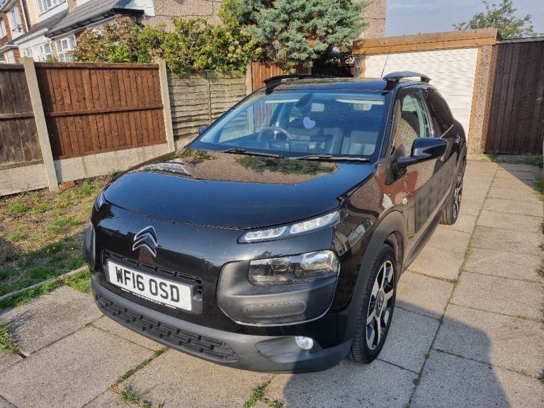 2016 Citroen C4 Cactus Flair 1.2 Petrol, new wet belt, £20 tax