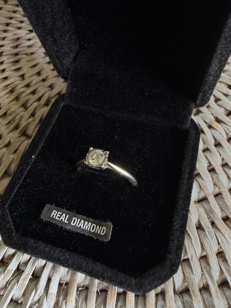 Real Diamond Ring with EGL Certificate – Good Condition