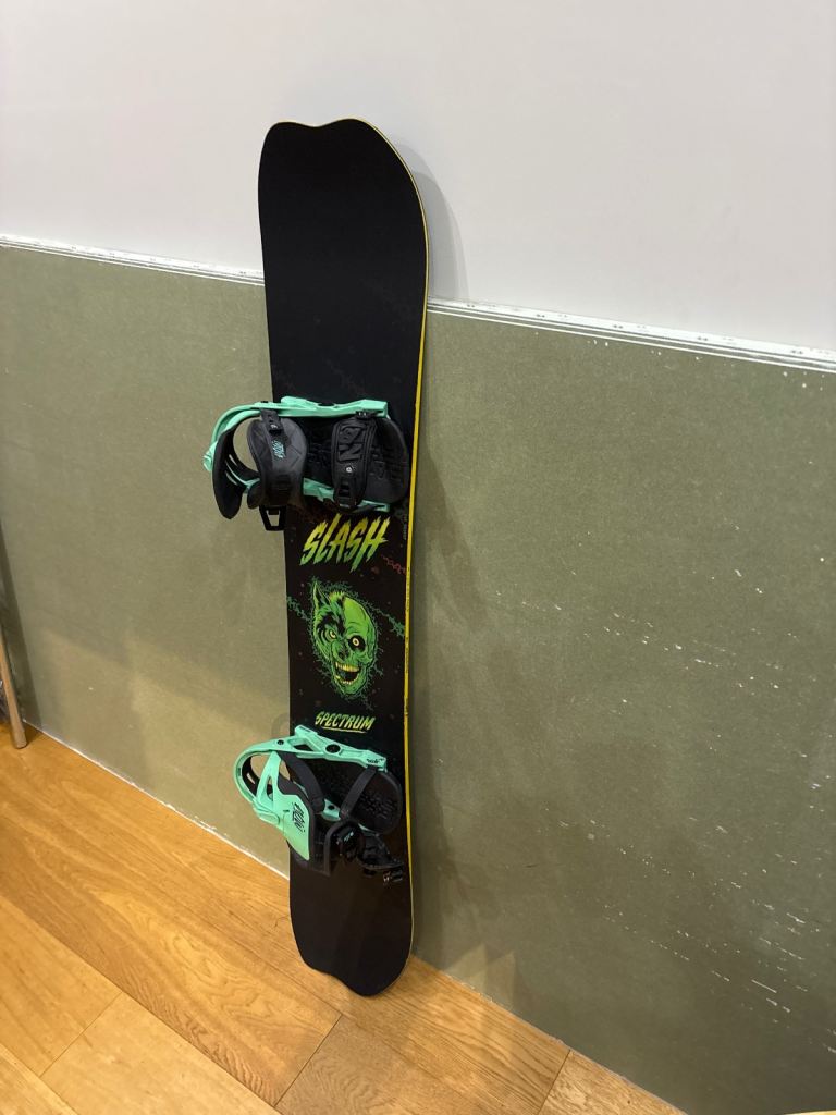 Slash Spectrum 148 & Veta bindings 