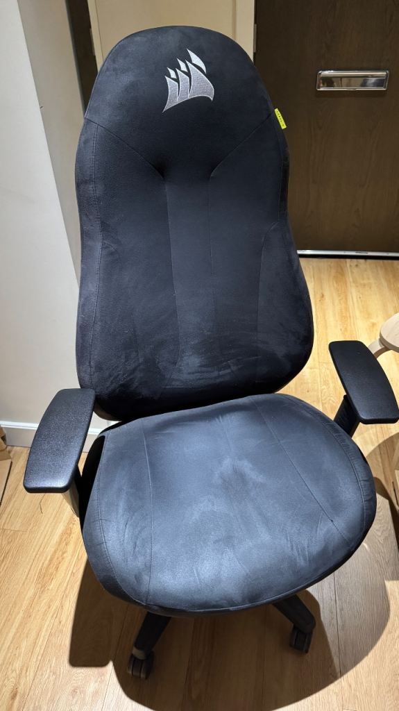 Corsair gaming chair