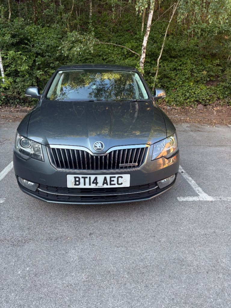 Skoda, SUPERB, Hatchback, 2014, Manual, 1598 (cc), 5 doors