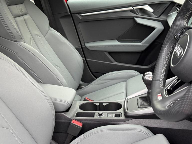 Audi A3 1.5 TFSI 35 S line Sportback 5dr Petrol Manual Euro 6 (s/s) (150 ps) Petrol Manual