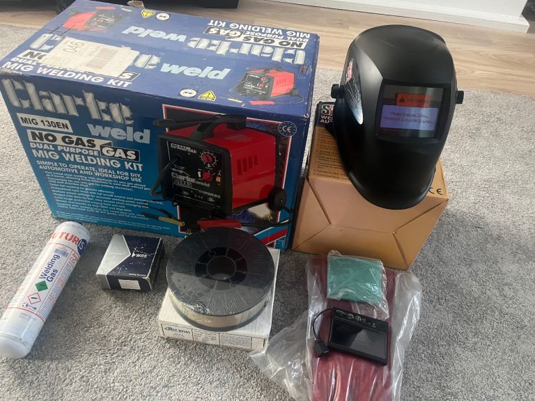 image for Clarke welder 130en mig brand new 