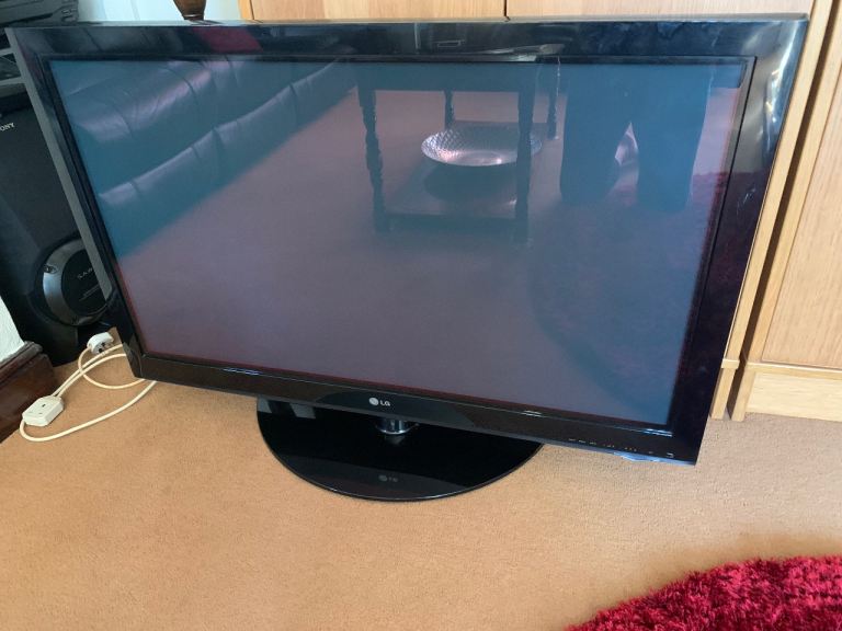 Lg hd tv with stand
